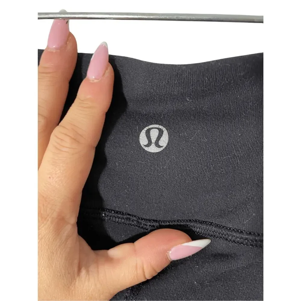 Lululemon Wunder Under Cropped Black Leggings SZ 4 Workout Pilates Gym Active